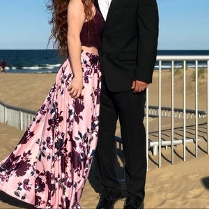 A Jodi Kristopher Formal Dress for Juniors